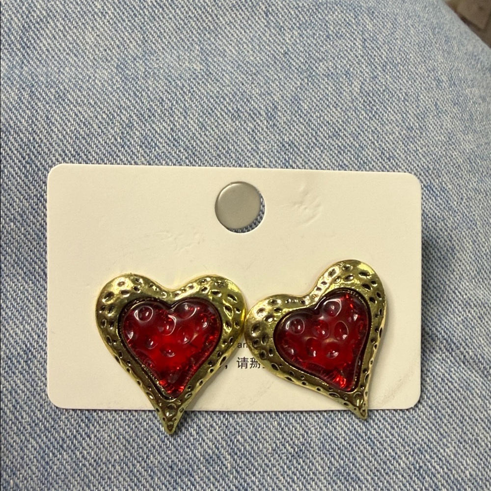 Oceanus Gold and Red Heart Earrings